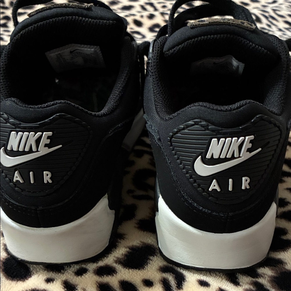 π Nike Air Max 90 π - Picture 5 of 8